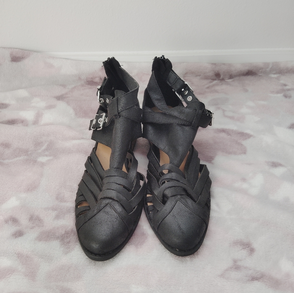 Qupid Black Strappy Heeled Sandals - Picture 2 of 5